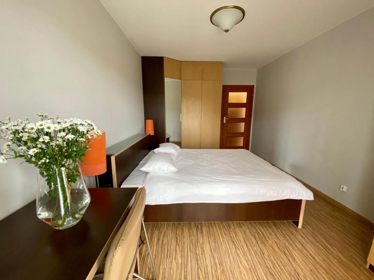 Aravel Suites Wroclaw Exterior photo